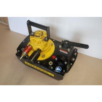 ENERPAC ZA4608MX AIR DRIVEN HYDRAULIC 10000PSI 3WAY 3POS VALVE VM33L  Pump