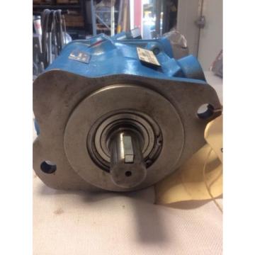 Vickers PVB20LSFW20CM11 LH ROTATION 20 GPM Hydraulic Piston  Pump