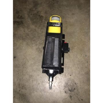 Enerpac PA136 Air Hydraulic Power 3000 Psi Max. Pump