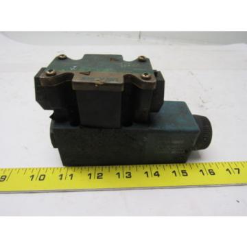 Vickers DG4V3S2AMFWB560 Solenoid Operated Directional Valve 110/120V Pump