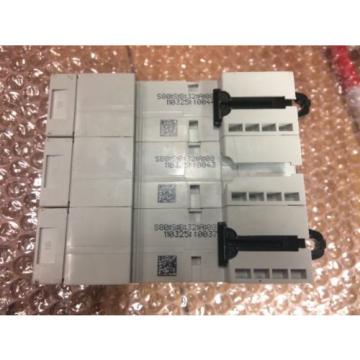 ABB S803PV-S32  CIRCUIT BREAKER 32A *Old Stock New*