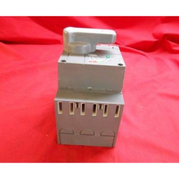 NEW  ABB TS3L040  CIRCUIT BREAKER W/ HANDLE MECH.