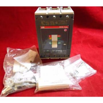 New In Box ABB T5N300BW SACE TMAX T5 N 400   3 Pole 300 Amp Circuit Breaker