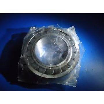 SKF 22220 EK SPHERICAL ROLLER BEARING 1019 336MWR