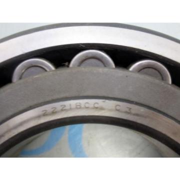 SKF 22218CC C3 SPHERICAL ROLLER BEARING NEW