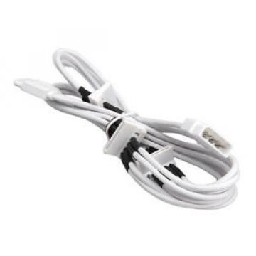 Cavo BitFenix Molex su 4x SATA Adapter 20 cm - sleeved bianco *CLCSHOP*