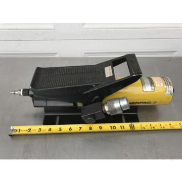 Enerpac PA136 Air Hydraulic Power 3000 PSI Max.  Pump