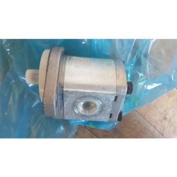 New OEM Casappa Hydraulic PLP20.16B00 Made in Italy Pump