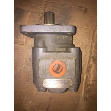 Commercial Intertech 303 Hydraulic P/N 303 921 9461 0774843 Y0125936 Pump