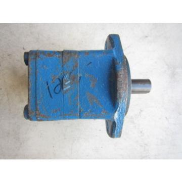 Hydraulic Vickers Vane V10 1P3P 1C20 EATON 3gal per min Pump