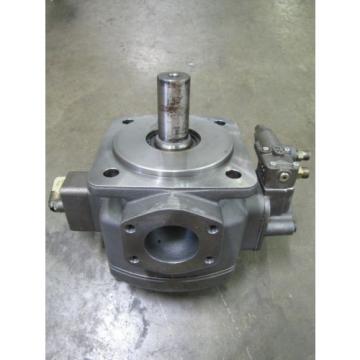 REXROTH R900950419 HYDRAULIC PUMP PV7-18/100-118RE07MD0-16-A234 2-1/2&#034; 1-1/2&#034;