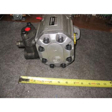 NEW SUNSTRAND DYNAMATIC LIMITED HYDRAULIC # 551101133190 Pump