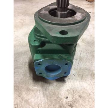 Parker Hydraulic  Rebuilt  Model #: 3133112013 Pump