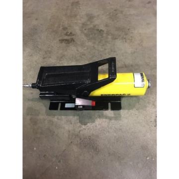 Enerpac PA136 Air Hydraulic Power 3000 Psi Max. Pump