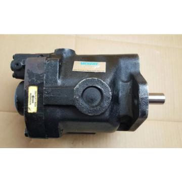 VICKERS PVB 10 RSY 30CM11 VARIABLE DISPLACEMENT HYDRAULIC AXIAL PISTON   Pump