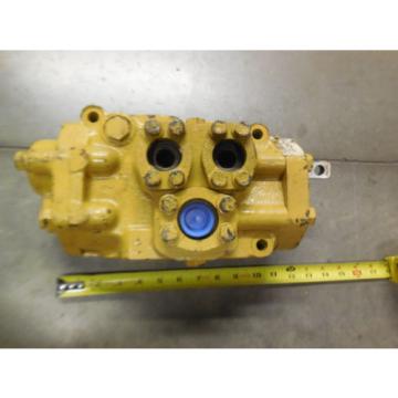 CATERPILLAR HYDRAULIC VALVE 8J2324 # 7J8056  Pump