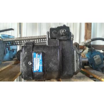 Oilgear PVWJ046A1UVLSAY Pump