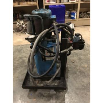 VICKERS POWER SYSTEM, MOD# TK5VV15FMNGF30F1B2069, BALDOR MOTOR, 2 HP,USED Pump