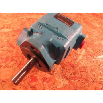 VICKERS V20 1P12P 1A11 HYDRAULIIC VANE  NOS EATON Pump