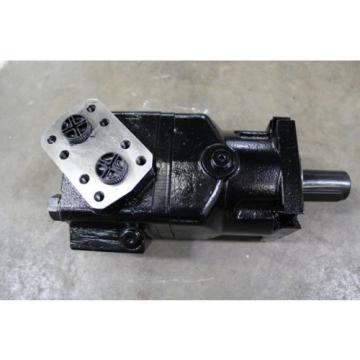 REBUILT YOUNG POWERTECH YMTE250B2EG1SFB HYDRAULIC 11/4&#034; SHAFT DIA.  Pump