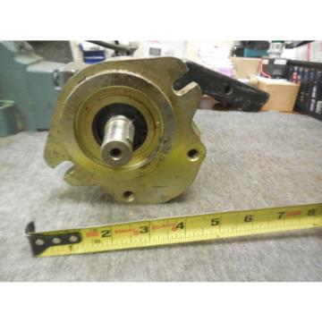 NEW REXROTH GEAR # 9510390073 Pump