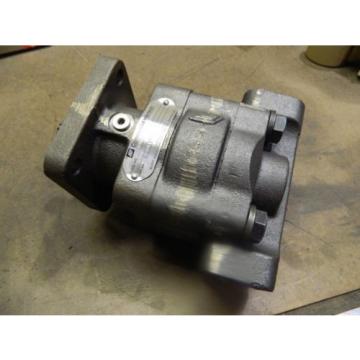 Commercial Intertech M330A942VNEB1225 Hydraulic I9862408 Pump