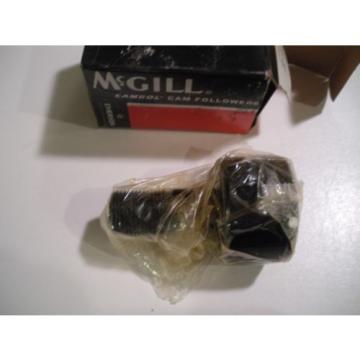 MCGILL CCF-2-SB  Cam Follower  NEW in Box  311553-303