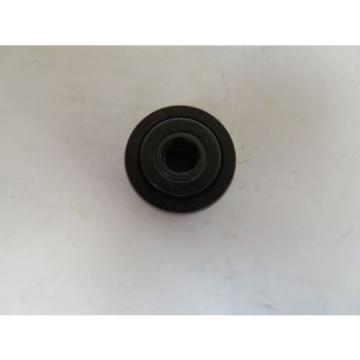 NEW MCGILL CAM FOLLOWER BEARING CYR 7/8 S CYR78S