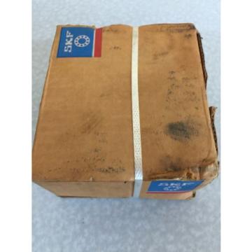 NEW IN BOX SKF SPHERICAL PLAIN BEARING GEZ 300 ES