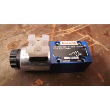 NEW - Rexroth Directional Spool Valve, R900913281