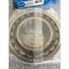 NEW IN BOX SKF SPHERICAL ROLLER BEARING 22222 CCK/W33