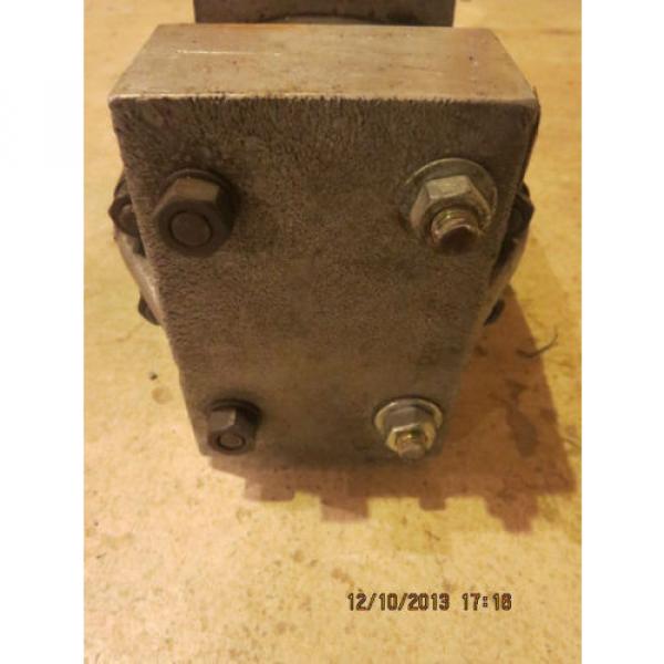 Sauer Danfoss Hydraulic Gear CPG1029 15 Spline Pump #7 image