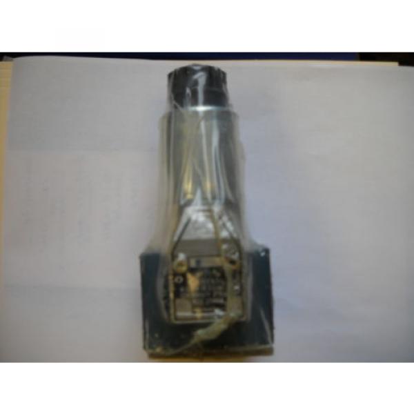 Rexroth M-3 Hydraulic Solenoid Valve #1 image