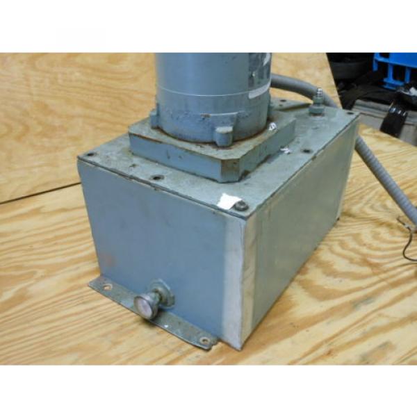 Delta Power Hydraulics Model B4 Hydraulic 3 PH 1.5 HP #4 Pump #7 image