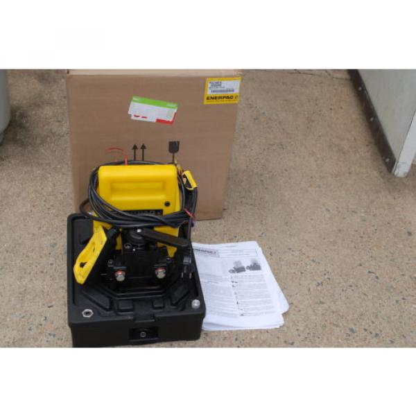 ENERPAC PUJ1401E HYDRAULIC 4 WAY VALVE new 230 volt Pump #1 image