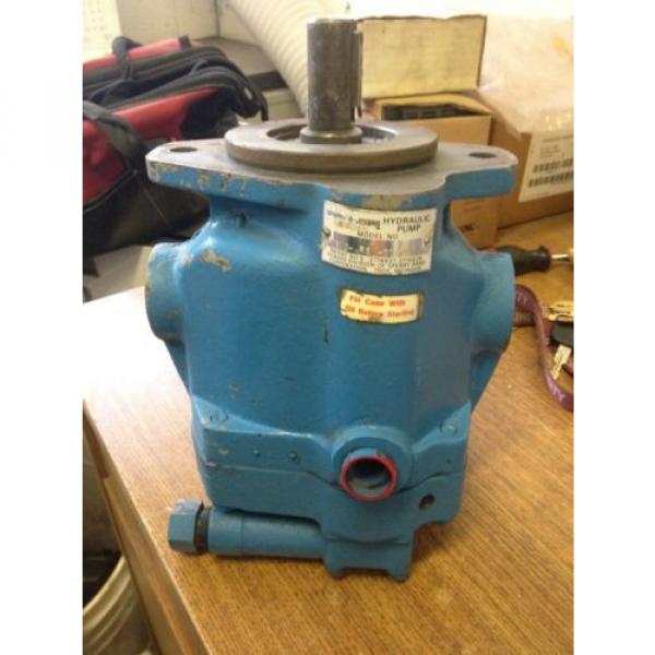 VICKERS HYDRAULIC MOTOR PVB10RSY31C11 Pump #1 image