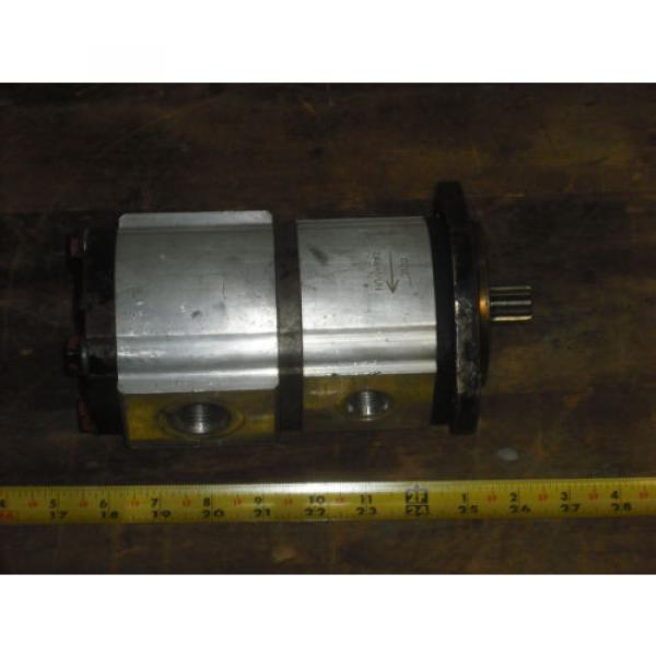 Hyundai Heavy Industries Hydraulic P/N 31LD40500 Pump #1 image