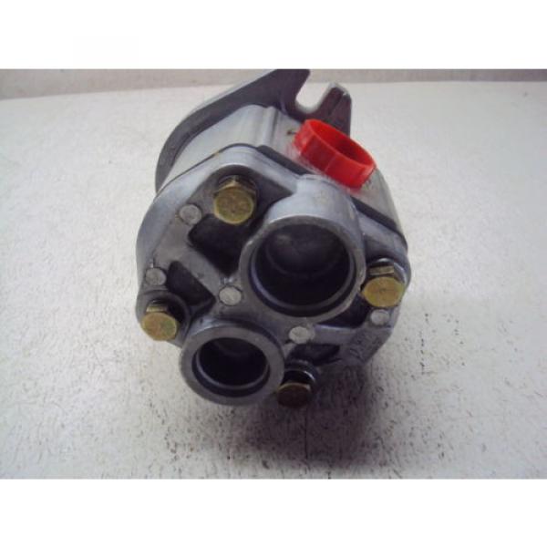 PRINCE 0712 HYDRAULIC GEAR 473990 NEW Pump #6 image