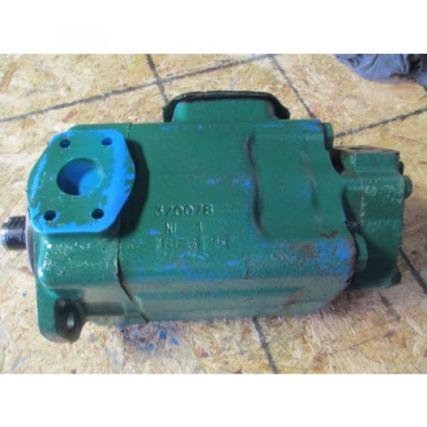 VICKERS 4525V60A21 1 AA 22 L HYDRAULIC VANE DOUBLE REBUILT  60 &amp; 21 GPM Pump #1 image