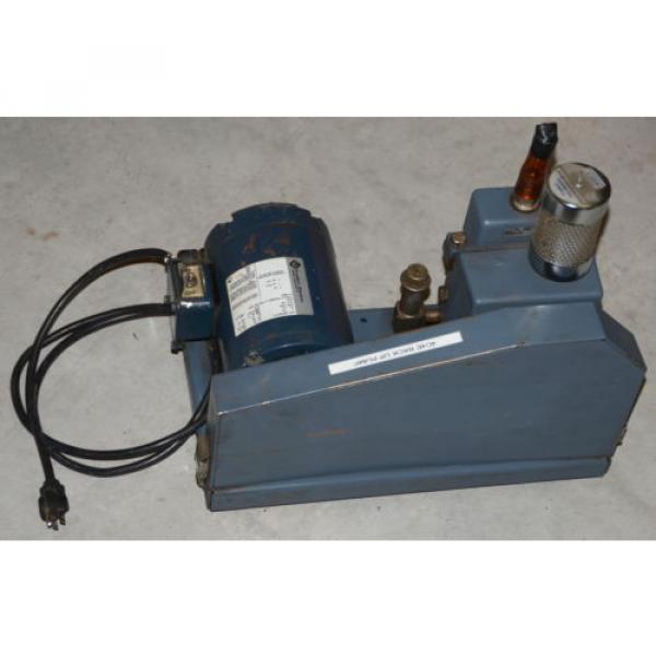 Welch DUOSeal Vacuum 1400 Pump #2 image