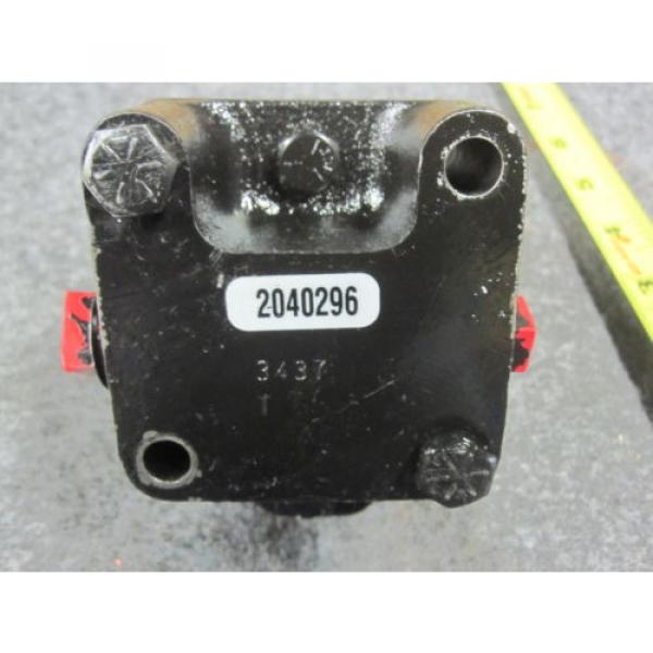 NEW CAT GEAR # 2040296 DELTA Pump #2 image