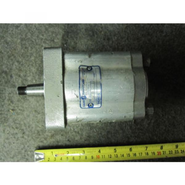 NEW SAUER SUNSTRAND HYDRAULIC # 949605 Pump #1 image