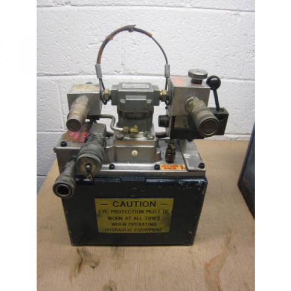 BROWN &amp; SHARPE MFG SERIES PRESSURE REDUCING HYDRAULIC 10,000 PSI TO 4,000  Pump #4 image