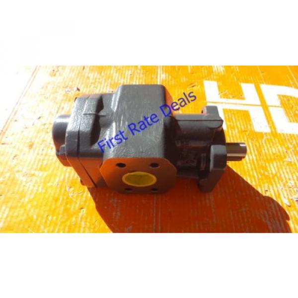 Hydac KF63RF23 FKM GJS 3274890 Hydraulic Motor 30017211 Germany NEW Pump #1 image