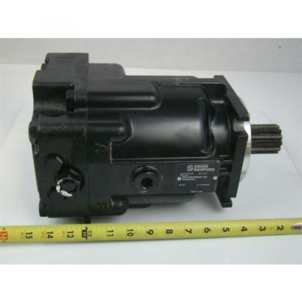 SAUER DANFOSS AXIAL PISTON HYDRAULIC MOTOR 1.74 SHAFT R90M100NC0N8N0F1 Pump #6 image