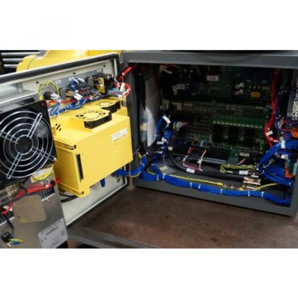 Fanuc LR Mate 200iC/5H Robot w/ R-30iA Mate Control Nachi Motoman Kuka ABB #9 image