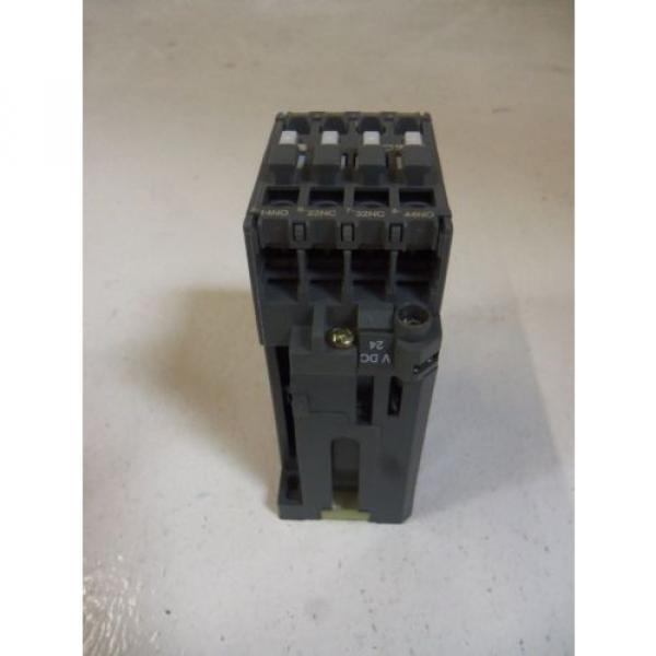 ABB CONTROL RELAY  KC22E-01 *NEW NO BOX* #1 image