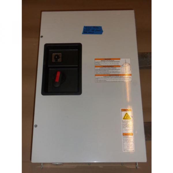 TRANE TR200 3PH 200V 40 AMP ABB BREAKER 7.5HP VFD SPEED DRIVE ENCLOSURE #1 image