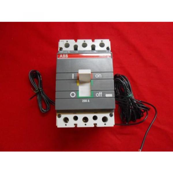 ABB S3B200T DDAS8 24 vdc ac shunt 2 a/b aux switch 200 amp s3b breaker #2 image