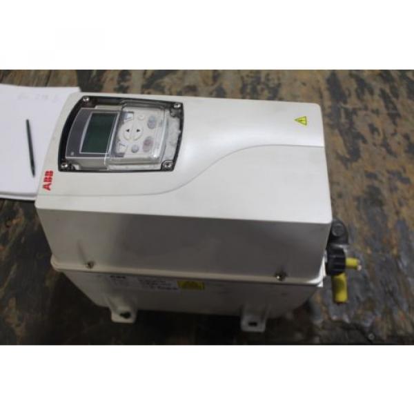 ABB 3HP FREQUENCY DRIVE ACS355-03U-05A6-4+B063 #1 image